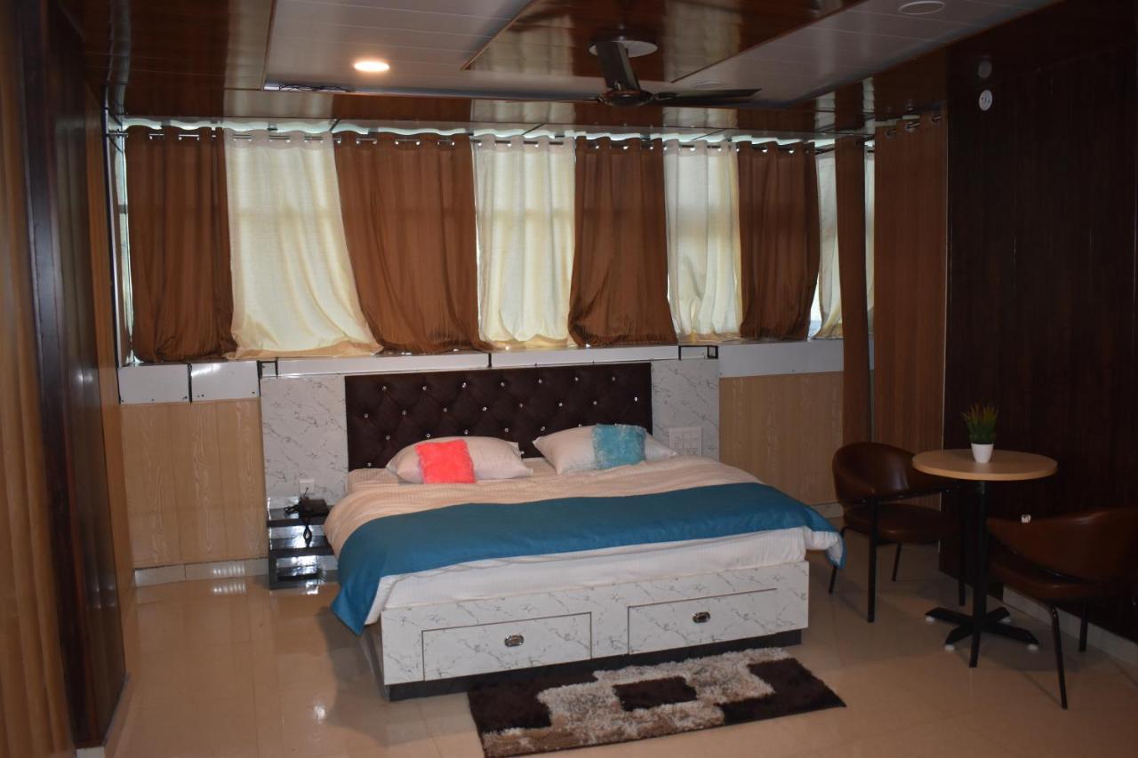 Jai Maa Bhagwati Hotel Pithoragarh Exterior photo